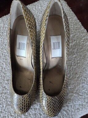 JILDOR WOMENS SNAKE PRINT WEDGE SIZE 7 M SHOES